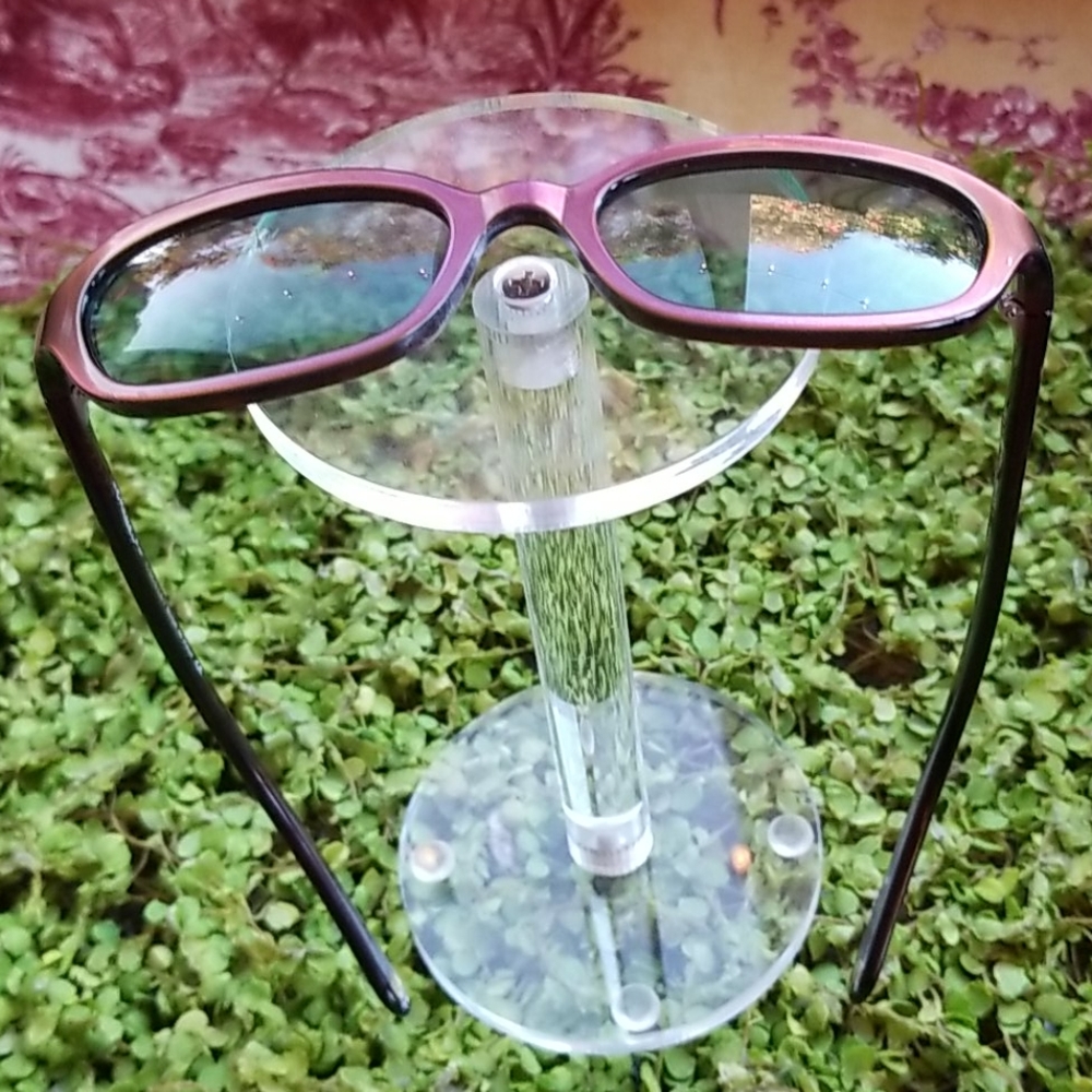 CHANEL Women's Burgundy Sunglasses - Picture 5 of 16